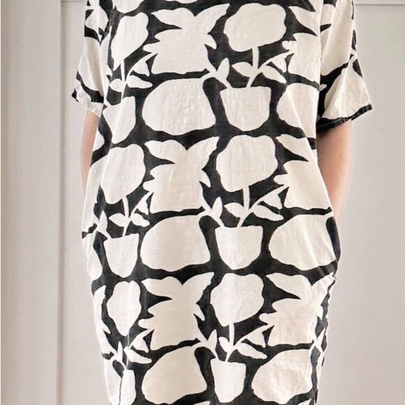 PO-EM Cotton Hand-Printed Indigo Dress - Picture 7 of 7